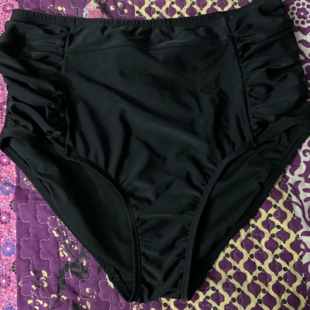 AVA VIV 16/18W swim bottoms